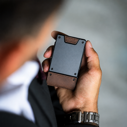 VALKIT Compact — Llevá todas tus tarjetas y efectivo, sin el bulto